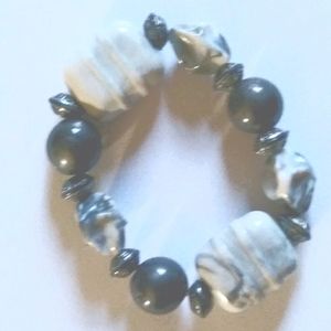 Smoke gray and black bracelet Rock Stone.